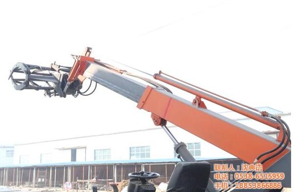 如你所愿小鏟車還可進行推土、起重和其他物料的裝卸作業(yè)